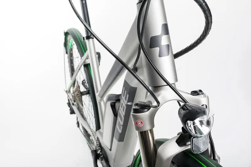 2017 CUBE CROSS ALLROAD HYBRID RACE 500 SILVER/FLASH GREEN-5