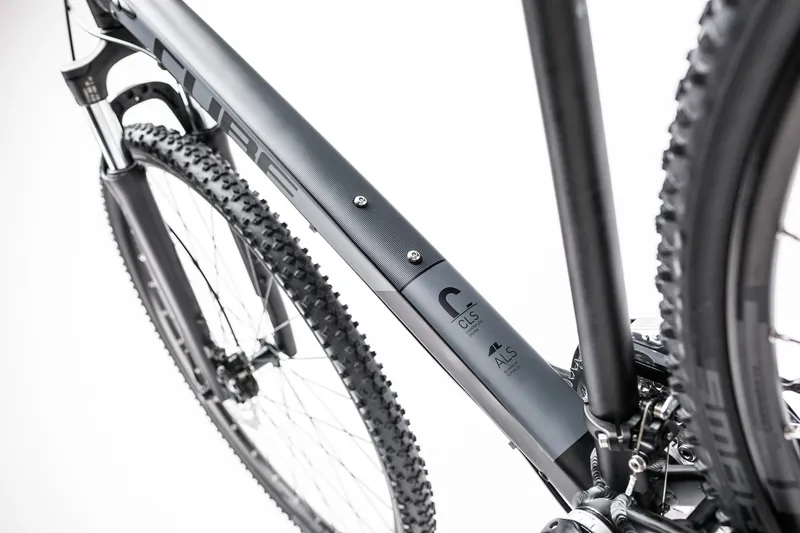 2017 CUBE NATURE PRO MENS HYBRID BIKE BLACK/GREY-3