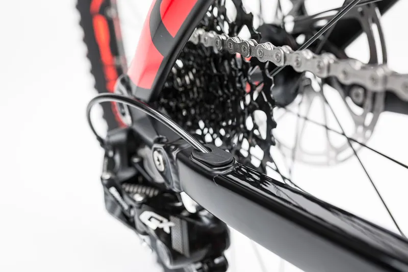 2017 CUBE STEREO 160 HPA Race 27.5.-7