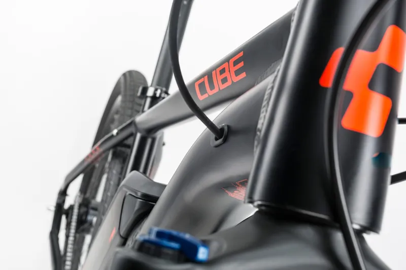 2017 CUBE SUV HYBRID 27.5 PRO 500 ELECTRIC BIKE-4