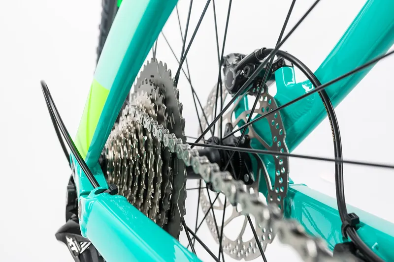 2017 LADIES CUBE STING WLS HYBRID 120 27.5.-8