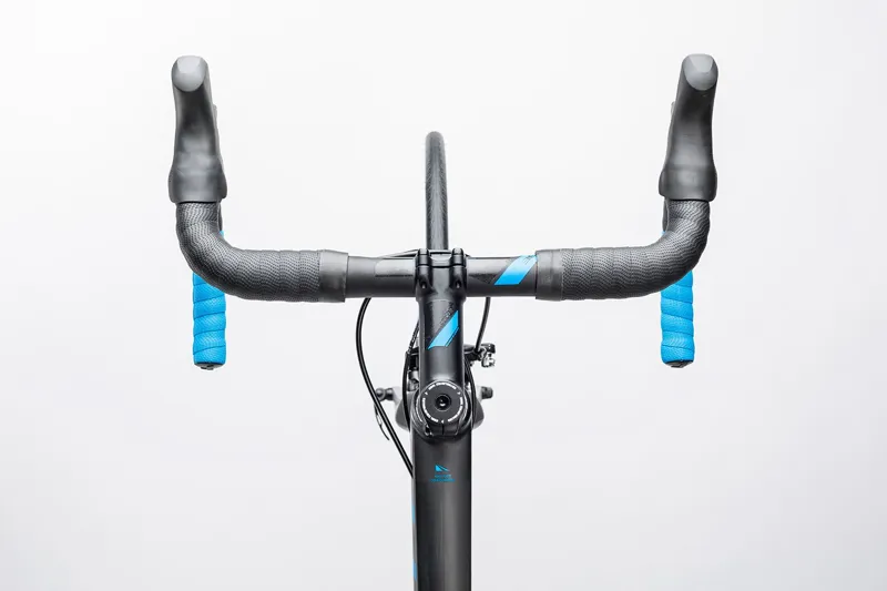 2017 CUBE ATTAIN GTC RACE MENS CARBON ROAD BIKE BLACK/BLUE-1