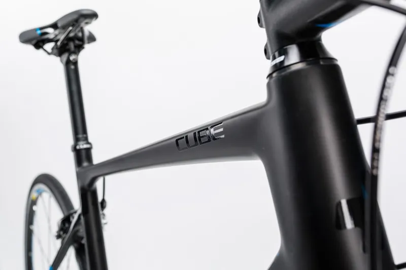 2017 CUBE ATTAIN GTC RACE MENS CARBON ROAD BIKE BLACK/BLUE-5