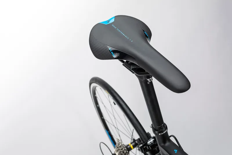 2017 CUBE ATTAIN GTC RACE MENS CARBON ROAD BIKE BLACK/BLUE-10