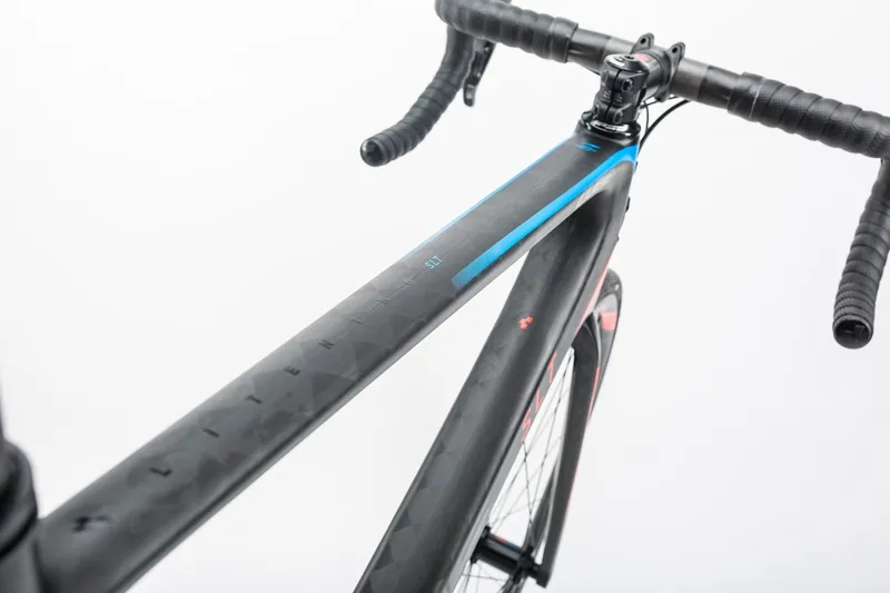 2017 CUBE LITENING C:68 SLT D ZE-4