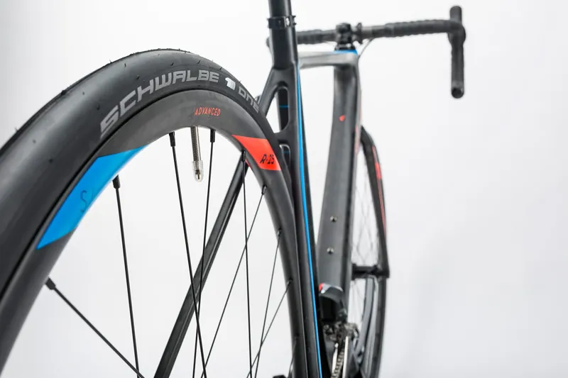 2017 CUBE LITENING C:68 SLT D ZE-10