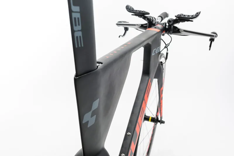 2017 CUBE AERIUM C:68 RACE CARBON/RED Time Trial/Triathlon bike.-3