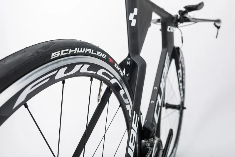 2017 CUBE AERIUM C:68 SL CARBON/WHITE Time Trial/Triathlon bike.-9