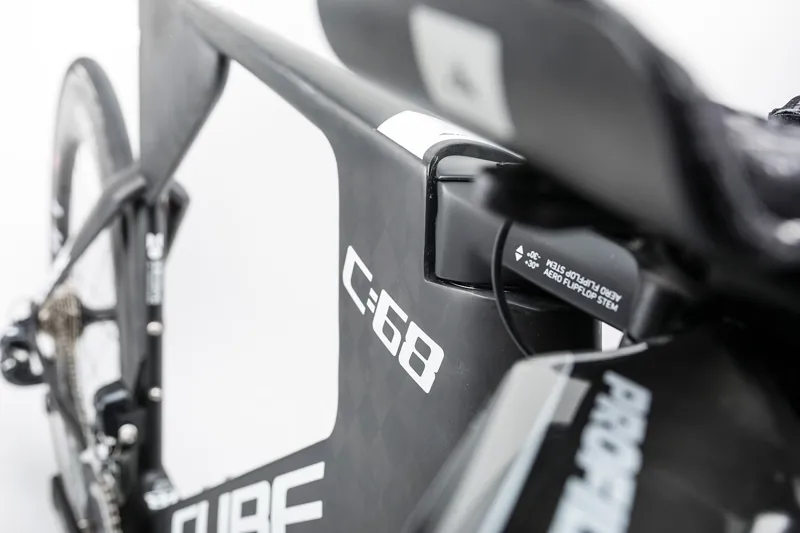 2017 CUBE AERIUM C:68 SL HADRON 2017 Time Trial/Triathlon bike.-4