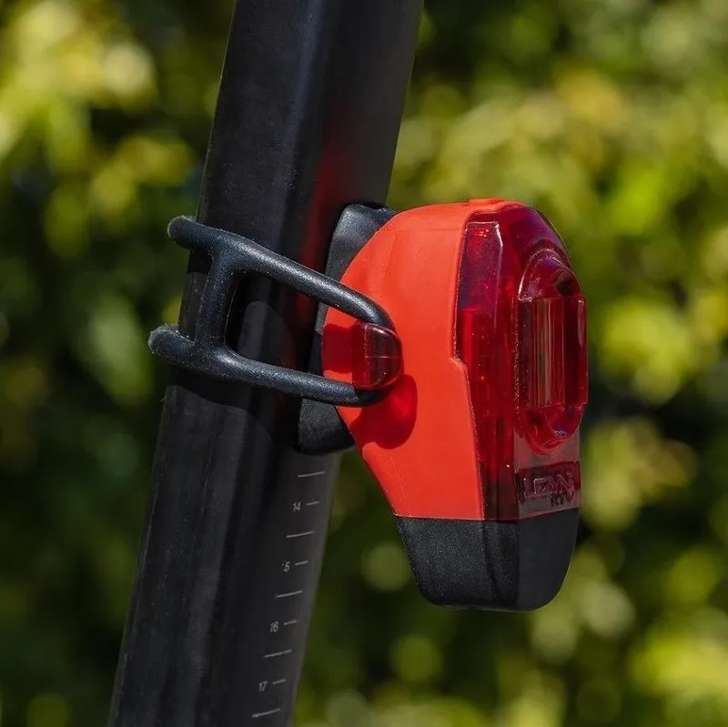 Lezyne Seatpost Adapter Black D-Shape In Black-1