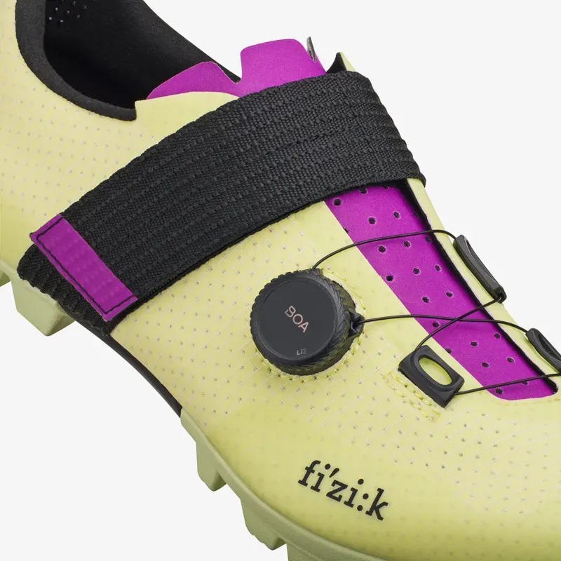 Fizik Vento Ferox Carbon Shoes in Lime-5