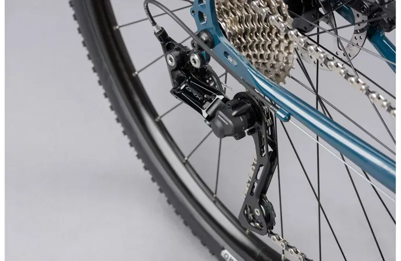 Genesis Croix De Fer 20 - Steel Gravel Bike - Dark Blue-10