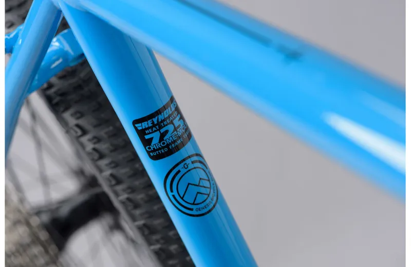 2024 Genesis Croix De Fer 40 Steel Gravel Bike in Blue-9