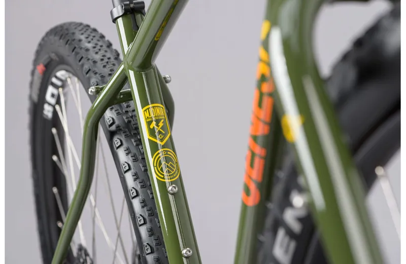 2021 Genesis Vagabond Steel Touring Bike in Green-5