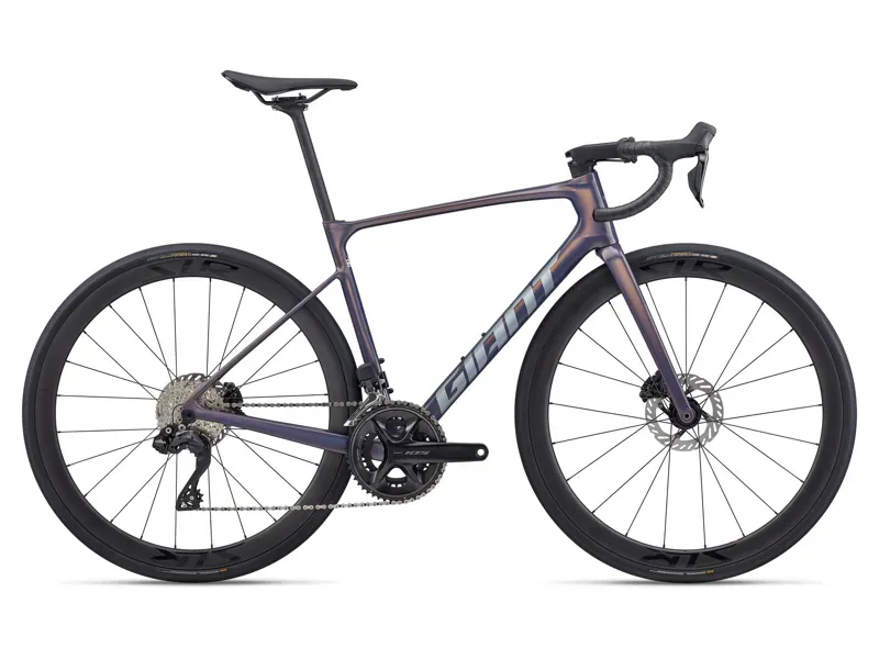 2026 Giant Defy Advanced 0 Road Bike in Meteorite Mist