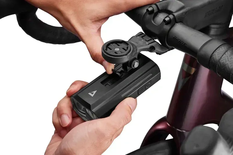 Giant Recon Forward Center Mount for Recon 3000/5000 in Black-1