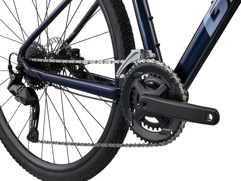 2026 Giant Roam 3 Gravel Bike in Ultra Navy-2