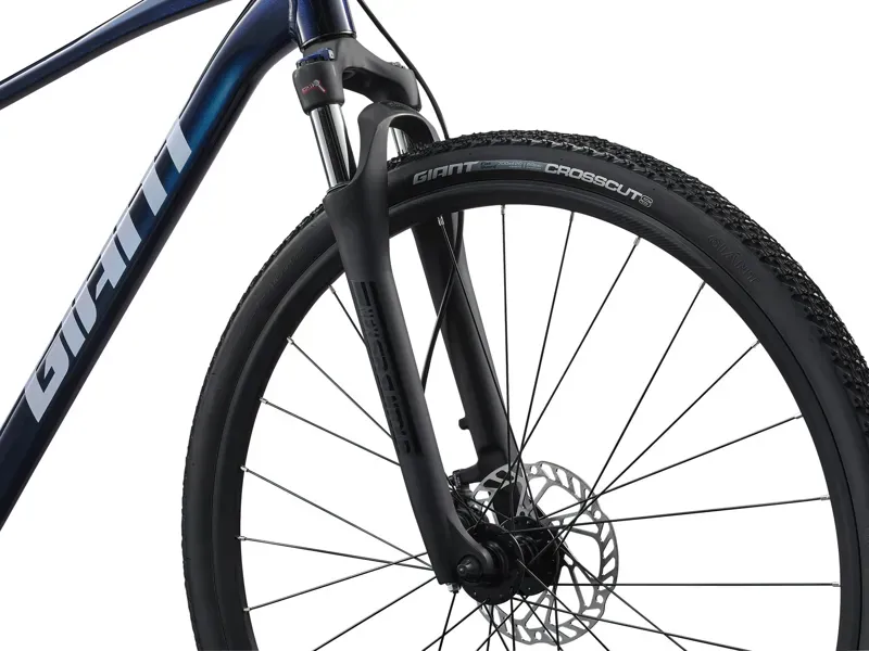 2026 Giant Roam 3 Gravel Bike in Ultra Navy-3