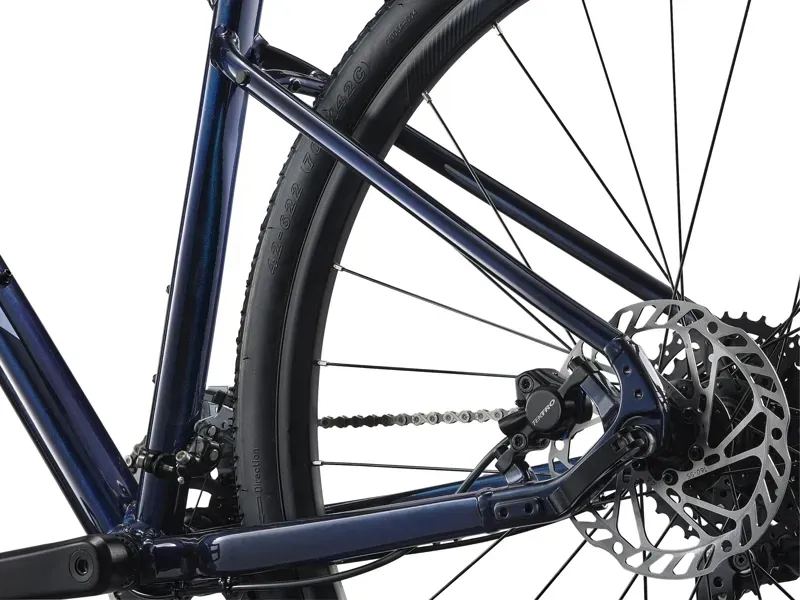 2026 Giant Roam 3 Gravel Bike in Ultra Navy-4