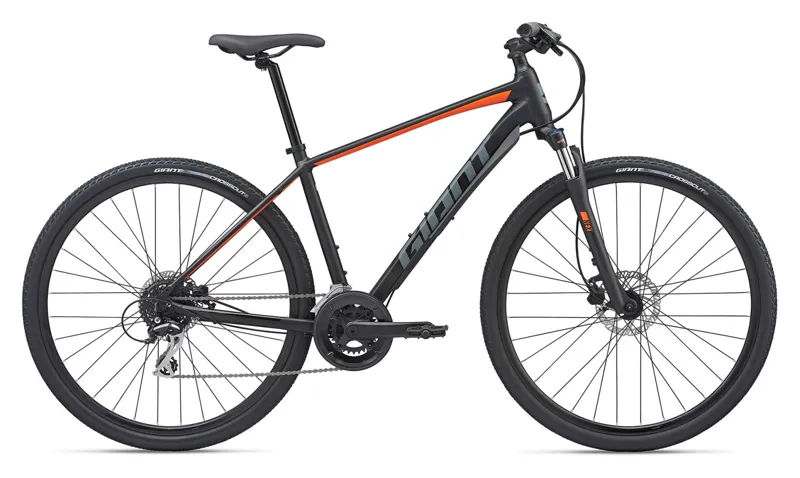 2020 Giant Roam 3 Disc Hybrid Bike in Black