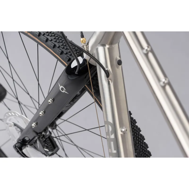 2024 Genesis Croix De Fer Titanium Gravel Bike in Silver -11