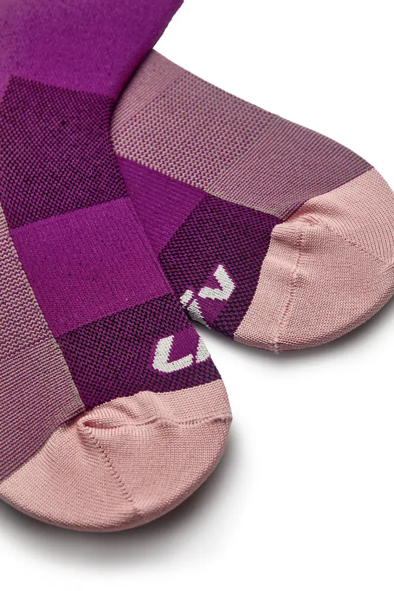 Liv Vantage Socks - Aubergine-1