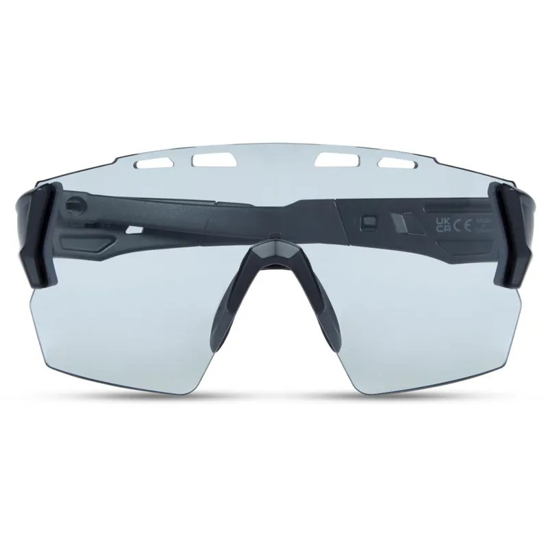 Madison Stealth Sunglasses -  Matt Black / Photochromatic-4