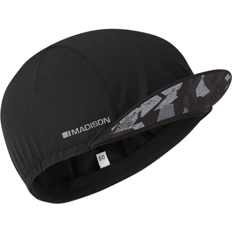Madison Roam Cap in Spiky Camo Black