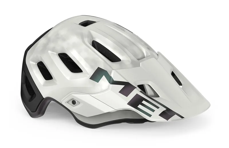 Met Roam Mips Helmet in Iridescent White
