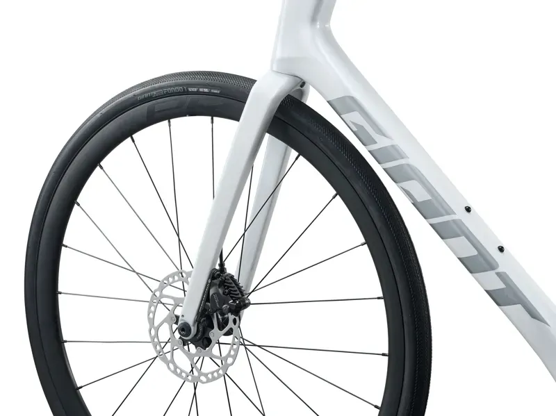 Giant Defy Advanced 2 Road Bike in Pearl White-3