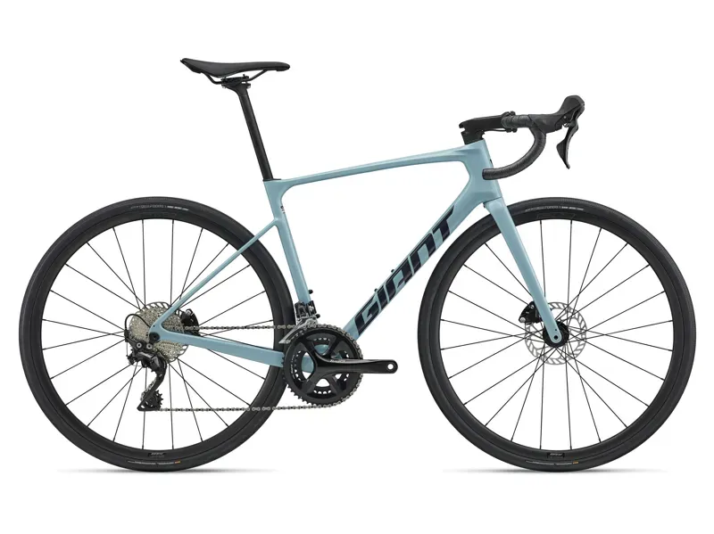 Giant Defy Advanced 3 Road Bike in Mach Blue