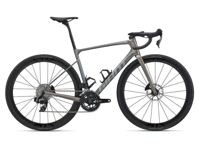Giant Defy Advanced Pro 1 Road Bike in Midnight Moon