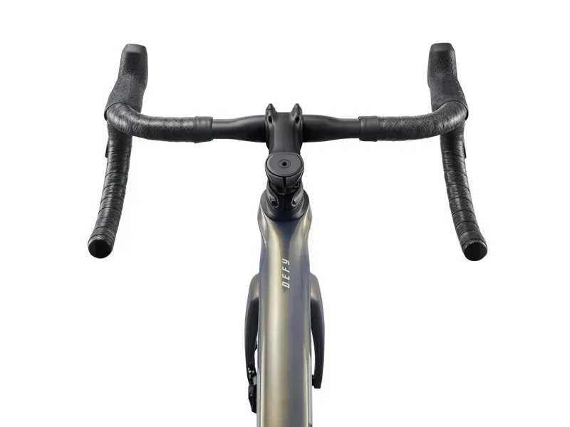 Giant Defy Advanced Pro 1 Road Bike in Midnight Moon-3