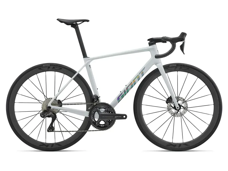 Giant TCR Advanced Pro 0-Di2 Road Bike in Icicle White