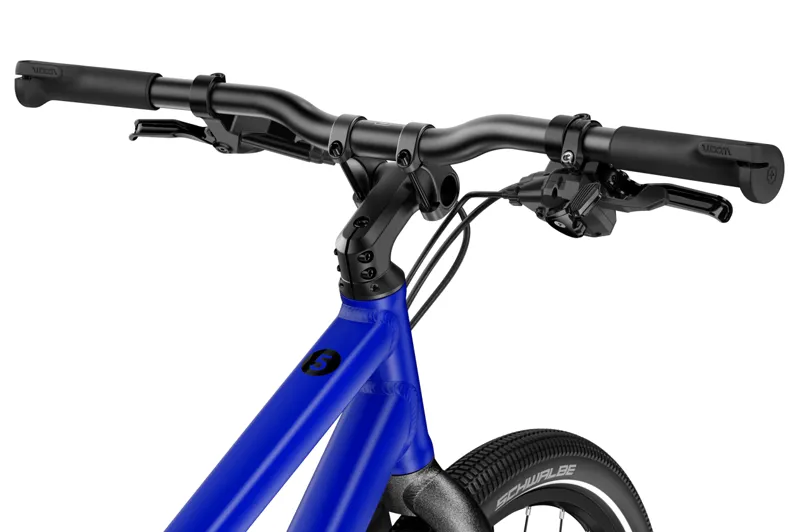 woom EXPLORE 5 - 24 inch Lightweight Kids Bike - Magnetic Blue-9