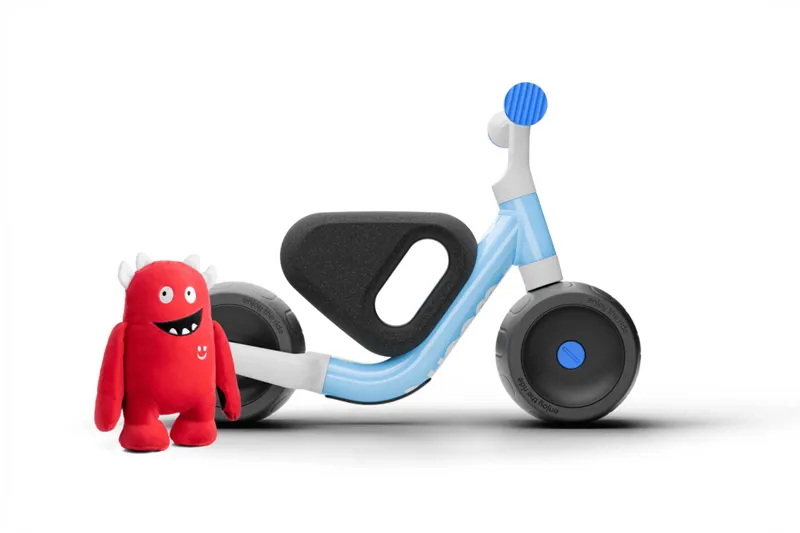 woom WOW Self-Balancing Balance Bike - Ages 9-36 Months - Dreamy Sky