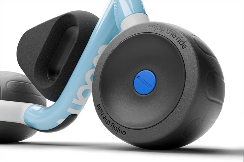 woom WOW Self-Balancing Balance Bike - Ages 9-36 Months - Dreamy Sky-3