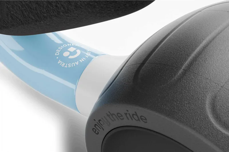 woom WOW Self-Balancing Balance Bike - Ages 9-36 Months - Dreamy Sky-7