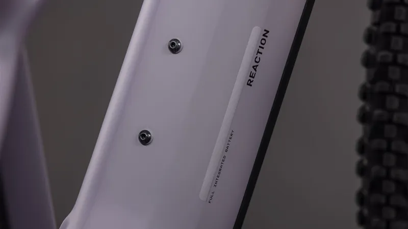 2026 Cube Reaction Hybrid Performance 600 - Hardtail eBike - Plum Grey / Black-3