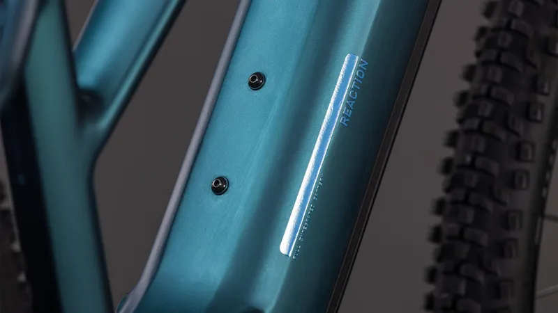 2026 Cube Reaction Hybrid One 800 - Trapeze frame eBike - Royal Green / Prism-3