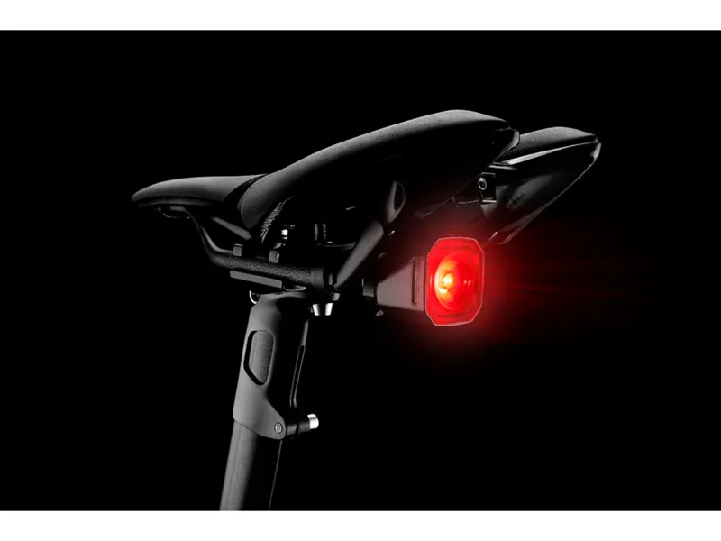 Giant Recon TL 100 Cycling Rear Light - Black-6