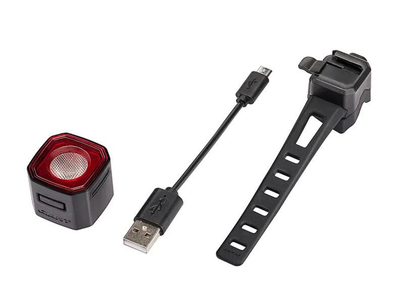 Giant Recon TL 100 Cycling Rear Light - Black-1