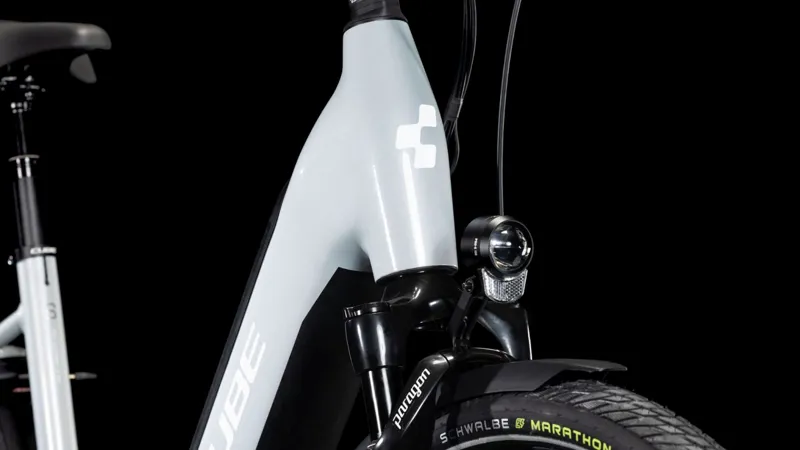 2025 Cube Supreme Hybrid Deluxe SLT 625 Easy Entry - Electric Hybrid Bike - Polar Grey / White-1