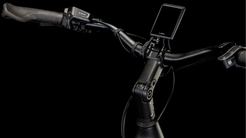 2025 Cube Supreme Hybrid Deluxe SLT 625 Easy Entry - Electric Hybrid Bike - Gold Dust / Black-4