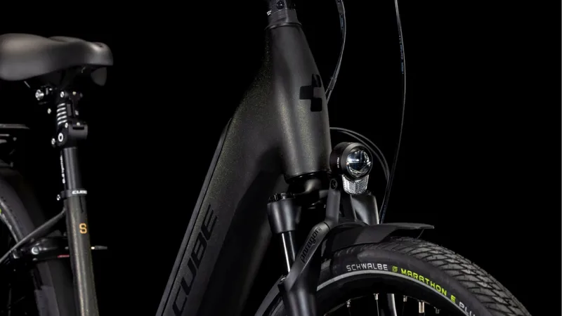 2025 Cube Supreme Hybrid Deluxe SLT 625 Easy Entry - Electric Hybrid Bike - Gold Dust / Black-1