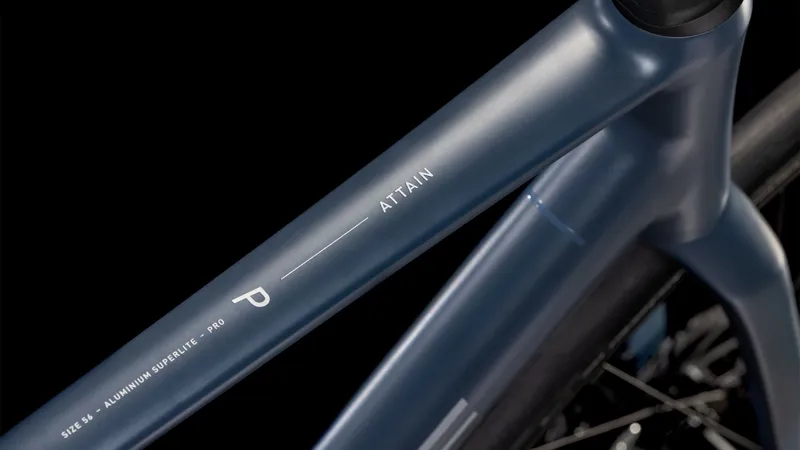 2025 Cube Attain Pro - Claris equipped Road Bike - Night Flight / Grey-2