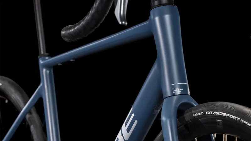 2025 Cube Attain Pro - Claris equipped Road Bike - Night Flight / Grey-6