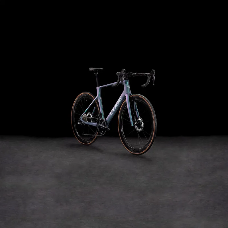 2025 Cube Agree C:62 Pro - Ultegra Di2 equipped Carbon Road Bike - Polar Light / Aqua Green-1