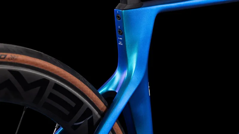 2025 Cube Agree C:62 SLT - Dura-Ace equipped Road Bike - Nebula/White-5