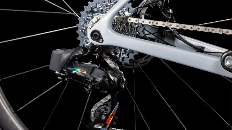 2025 Cube Litening Air C:68X Pro - Aero Road Bike - Fog Grey / White-6